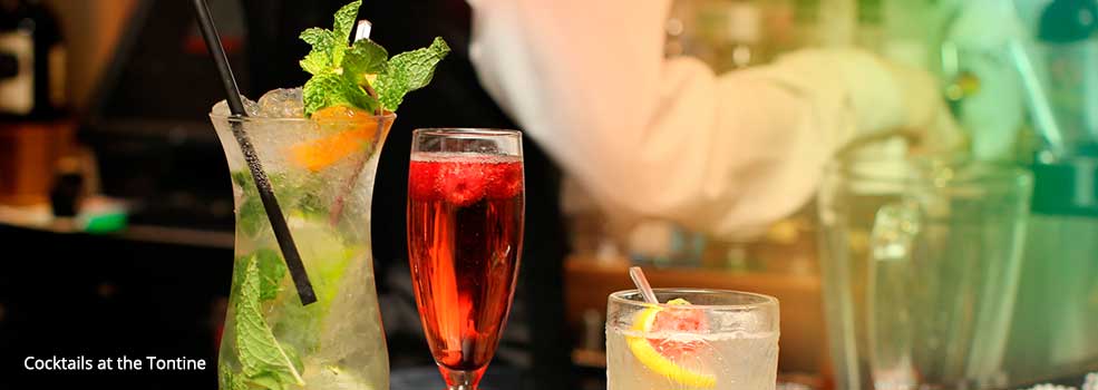 Cocktails at the Tontine